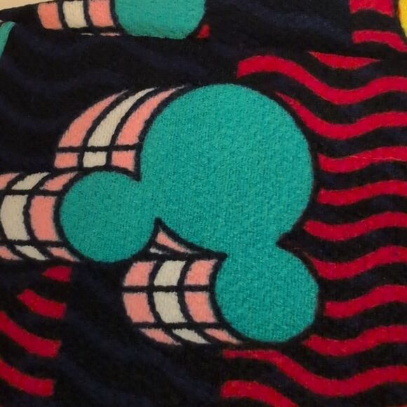 LuLaRoe Disney Mickey Mouse skirt women's size XS - Picture 4 of 5